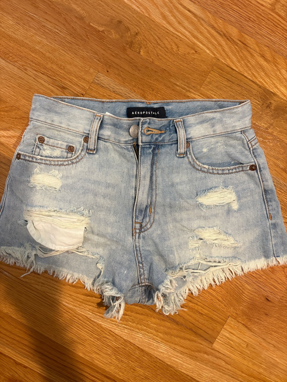 Aéropostale Light Wash Distressed Denim Shorts